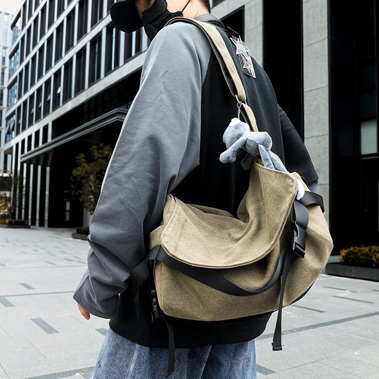 Carry Less.
Live More.
